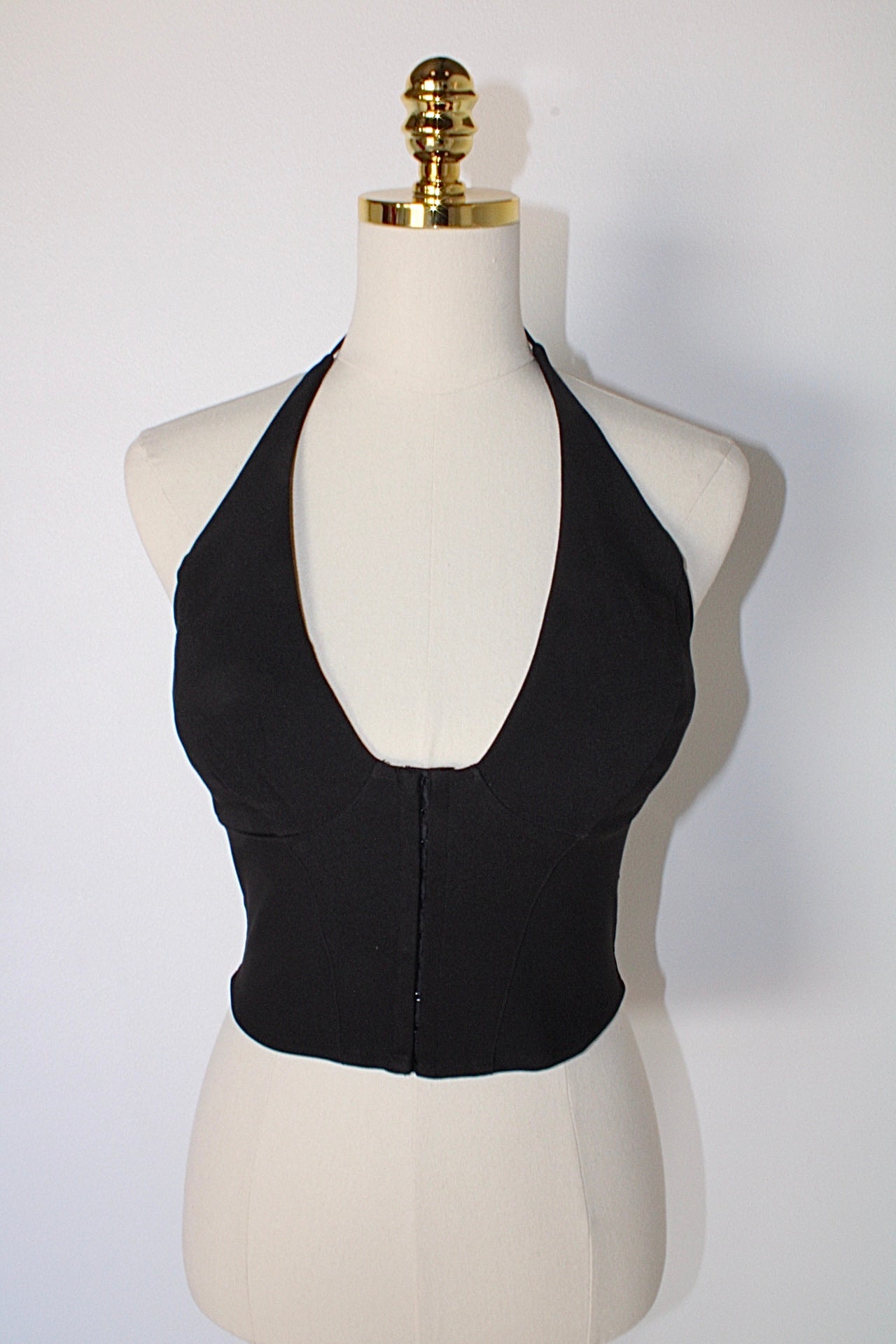 Cropped Halter Top